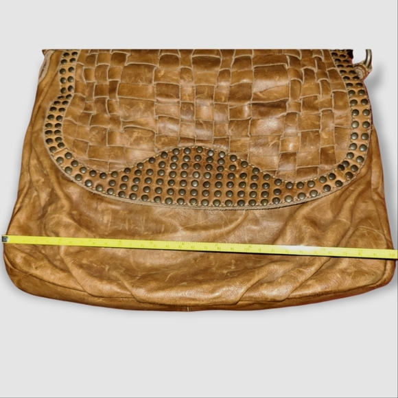 Frye Stacy Woven Studded Convertible Camel Brown Italian Leather Hobo Bag - Picture 6 of 15